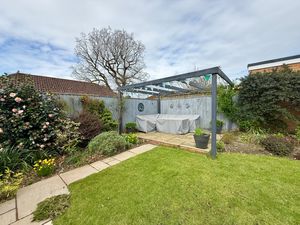 Photo 8- click for photo gallery